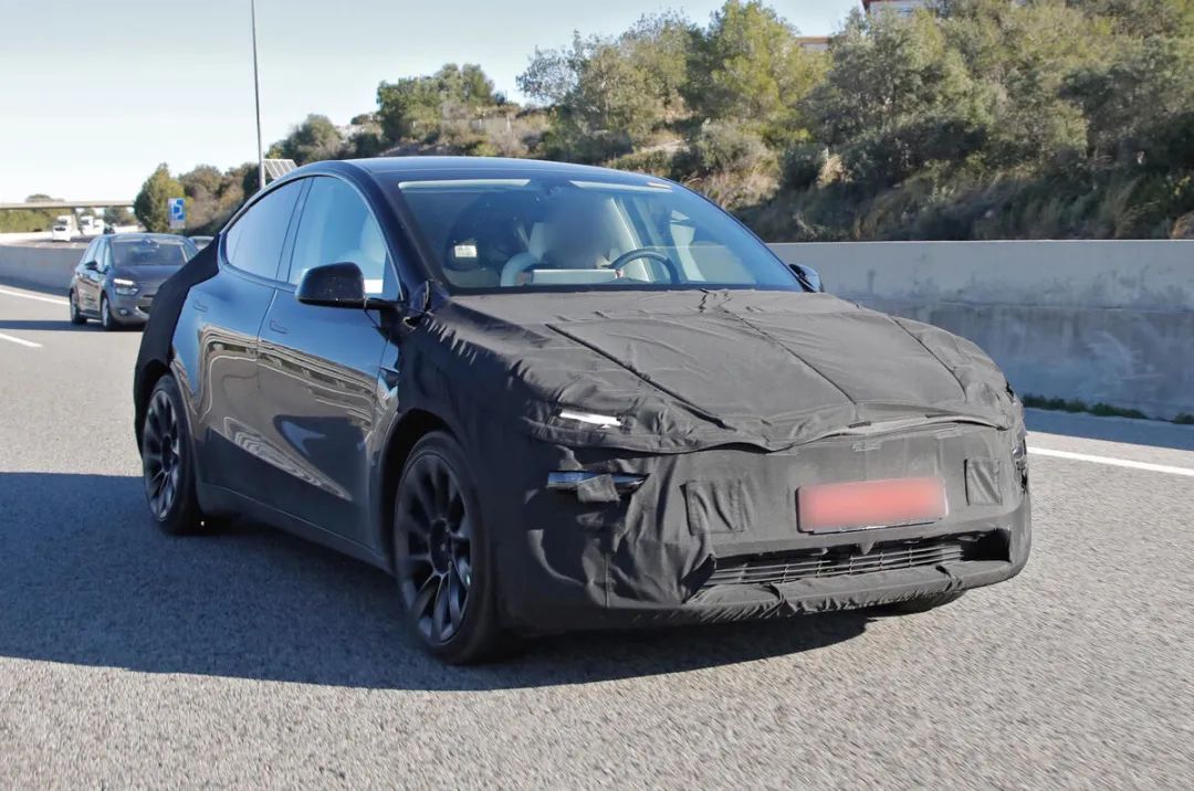 Tesla Model Y Spy Shot 1