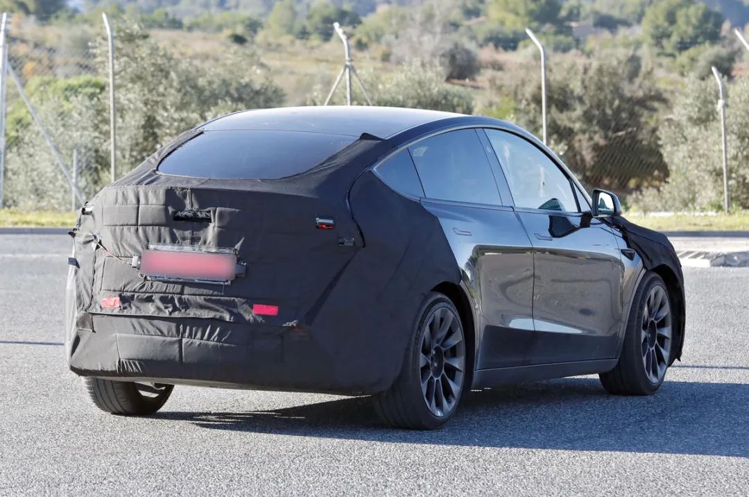 Tesla Model Y Spy Shot 2